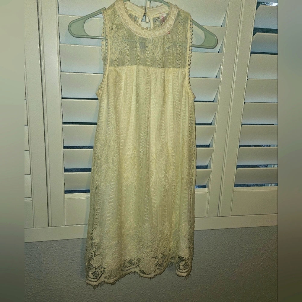 Small babydoll white dress white lace overlay